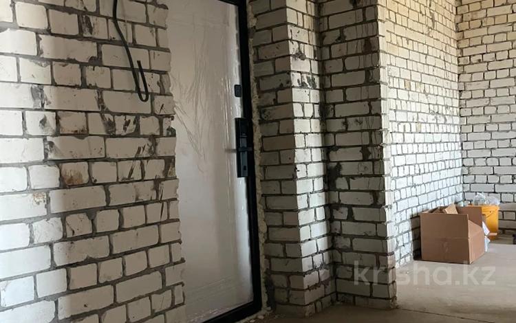 2-комнатная квартира · 76.2 м² · 1/3 этаж, Шапета Коспанова 15 за ~ 25.2 млн ₸ в Уральске — фото 2