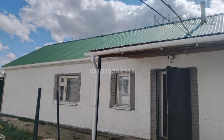Отдельный дом · 2 комнаты · 65 м² · 12 сот., Мерей 12 — Микрорайон Бейбытшилик за 110 000 ₸ в Кокшетау — фото 2