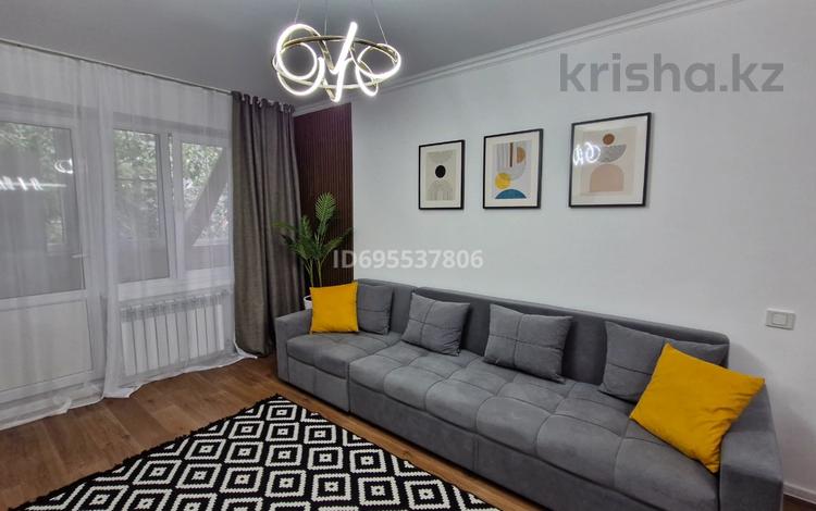 2-бөлмелі пәтер · 55 м² · 4/5 қабат, Желтоксан 27 — Маметова, бағасы: 20 000 ₸ в Алматы, Алмалинский р-н — фото 2