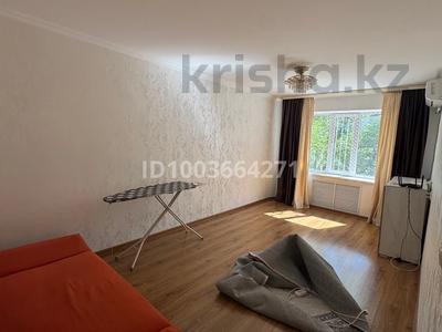 2-комнатная квартира · 60 м² · 4/5 этаж, мкр 11 20 — Шайкенова за 170 000 〒 в Актобе