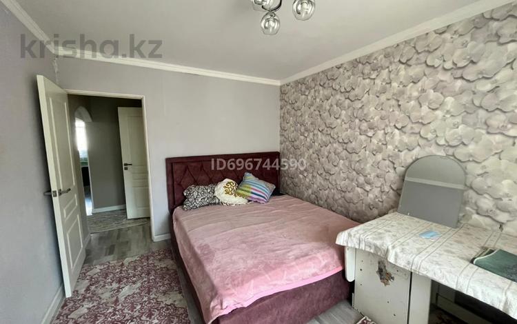 3-комнатная квартира · 65 м² · 2/5 этаж, мкр Калкаман-2 11 за 300 000 〒 в Алматы, Наурызбайский р-н — фото 2