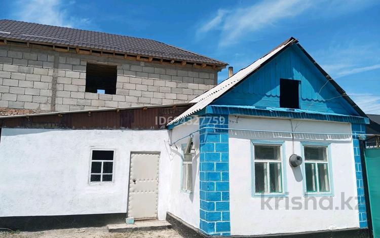 Отдельный дом · 3 комнаты · 57 м² · 7 сот., Мирас 19 за 6.4 млн ₸ в Мерке — фото 12