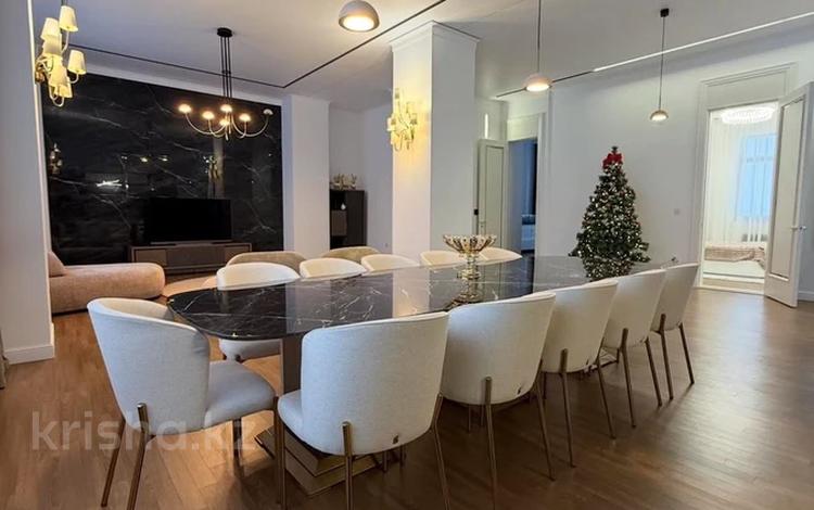 5-комнатная квартира · 220 м², Ахмет Байтурсынулы 9 за 1.4 млн ₸ в Астане, Сарайшык р-н — фото 2