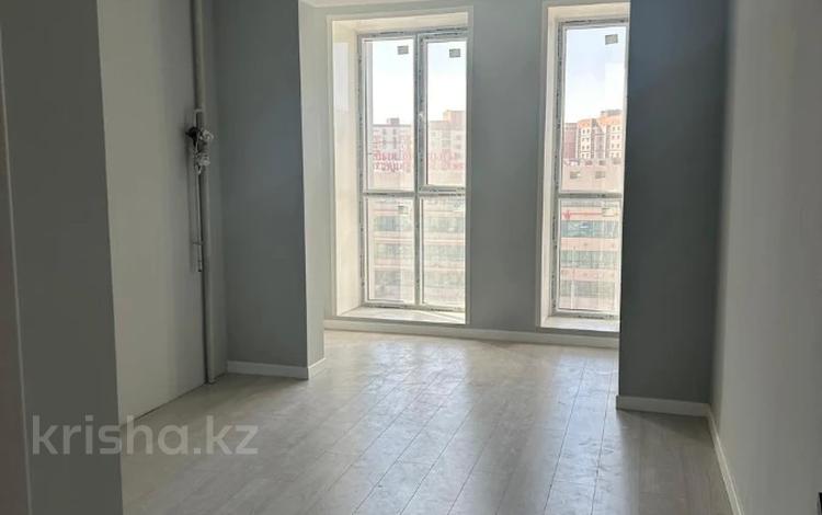 1-бөлмелі пәтер · 56 м² · 5/9 қабат, мкр. Алтын орда, Санкибай батыра 177А, бағасы: 24.5 млн ₸ в Актобе — фото 2