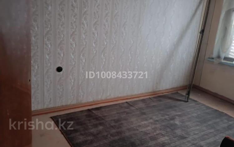 3-комнатная квартира · 52.6 м² · 4/4 этаж, Аль-Фараби 7 за 10 млн ₸ в Шардара — фото 2