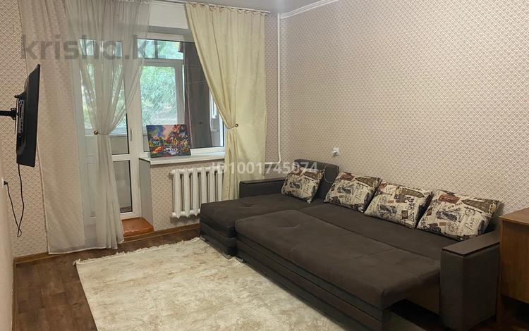 1-бөлмелі пәтер · 40 м² · 1/5 қабат, Лица Абдуллиных — Айтеке би, бағасы: 300 000 ₸ в Алматы, Медеуский р-н — фото 10