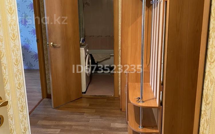 3-комнатная квартира · 60 м² · 1/5 этаж, Машхур жусупа 383 за 19 млн 〒 в Павлодаре — фото 2