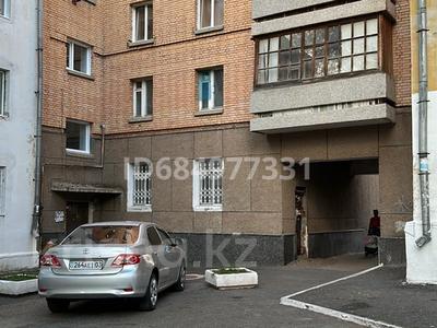 2-комнатная квартира, 57 м², 4/6 этаж, 1 мкр 80 за 12 млн 〒 в Степногорске
