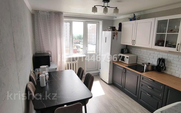 2-бөлмелі пәтер · 53 м² · 5/5 қабат, Гашека 8 — Гашека Чкалова, бағасы: 18 млн ₸ в Костанае — фото 2