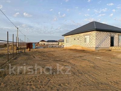 Отдельный дом · 4 комнаты · 160 м² · 10 сот., жилой массив Жанаконыс-2, Уч.465 465 — Возле школы за 37.5 млн 〒 в Актобе