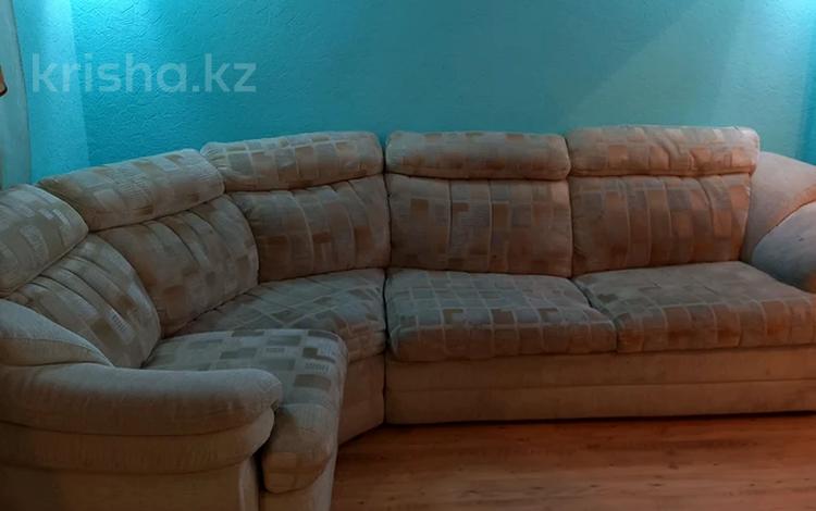 3-бөлмелі пәтер · 72 м² · 3/9 қабат, Жамбыл Жабаев, бағасы: 180 000 〒 в Петропавловске — фото 2