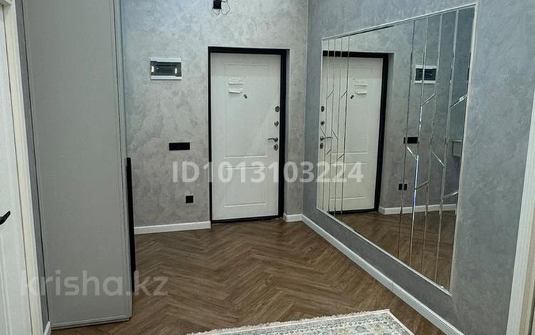 3-комнатная квартира · 130 м² · 1/7 этаж, 4 55 а — Возле школы 8 за 53 млн ₸ в Жанаозен — фото 2