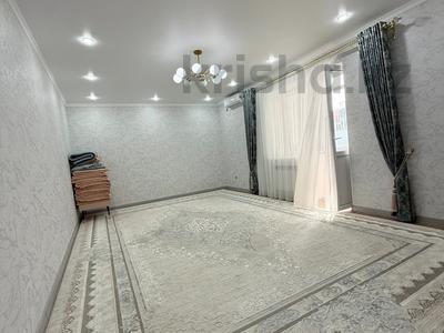 Продажа квартир в Атырауской обл.: 3-комнатная квартира · 100 м² · 3/10 этаж, мкр Нурсая, Т. Жумагалиева 10 за 41 млн 〒 3-комнатная квартира · 100 м² · 3/10 этаж, мкр Нурсая, Т. Жумагалиева 10 за 41 млн 〒 в Атырау