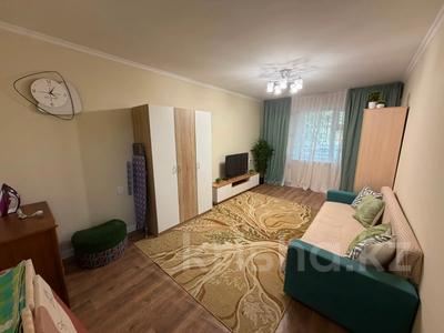 1-комнатная квартира · 32 м² · 1/4 этаж, мкр №10 — Берегового за 24 млн ₸ в Алматы, Ауэзовский р-н