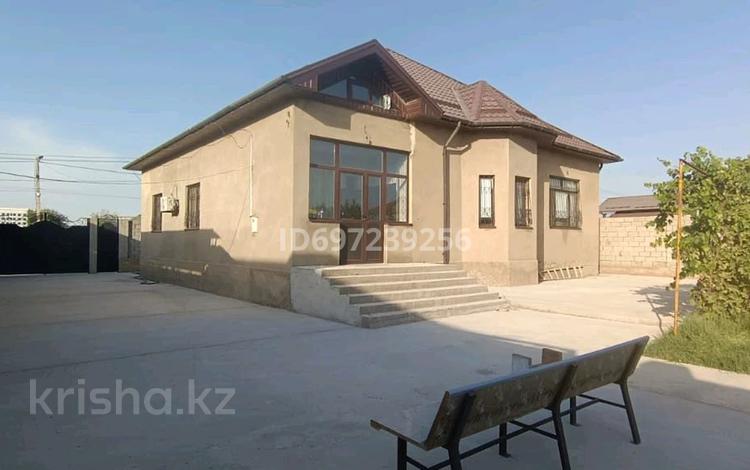 Отдельный дом · 5 комнат · 135 м² · 10 сот., мкр Туран 903 — Байдибек би, улица Омбы за 60 млн 〒 в Шымкенте, Каратауский р-н — фото 2
