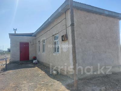 Отдельный дом · 4 комнаты · 90 м² · 10 сот., Караул Тобе, Караул Тобе 1көше 43 — КарауылТобеге кіре беріс за 6 млн ₸ в Кызылординской обл.