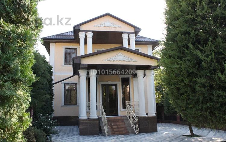 Жеке үй · 4 бөлме · 300 м² · 12.2 жүзд., Көктөбе ш/а., Хмелева 6, бағасы: 330 млн ₸ в Алматы, Медеуский р-н — фото 2