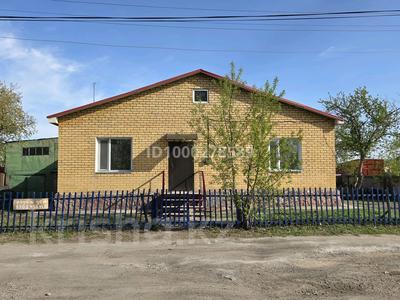 Отдельный дом · 3 комнаты · 60 м² · , Футбольная 36 за 7 млн ₸ в Габидена Мустафина