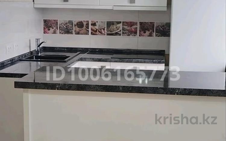 1-бөлмелі пәтер · 30 м² · 5/5 қабат, Пришахтинск, Зелинского 30/1, бағасы: ~ 9.2 млн ₸ в Караганде, Алихана Бокейханова р-н — фото 21