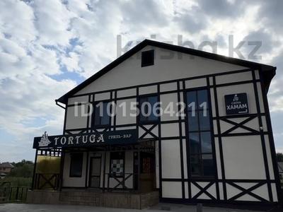 Қоғамдық тамақтану орны, монша, қонақ үй және демалыс орындары, ойын-сауық · 600 м², бағасы: 350 млн ₸ в Уральске