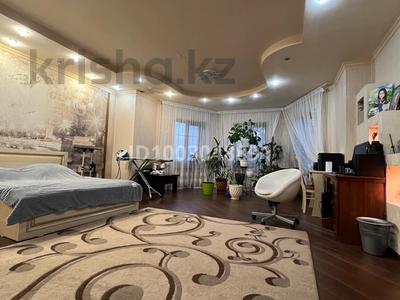 Отдельный дом · 9 комнат · 427 м² · 5 сот., Ружейникова 29 за 190 млн ₸ в Петропавловске