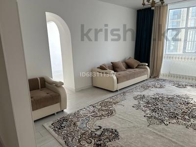 2-комнатная квартира · 100 м² · 9/19 этаж, Иманбаева 9 за 320 000 ₸ в Астане, р-н Байконур