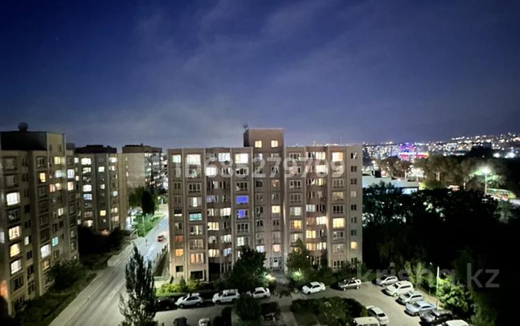 3-комнатная квартира, 85 м², 9/9 этаж, мкр Аккент 4 за 51.5 млн 〒 в Алматы, Алатауский р-н — фото 2