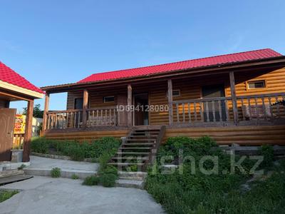 Жеке үй · 1 бөлме · 30 м², Интернациональная 18, бағасы: 15 000 ₸ в Бурабае