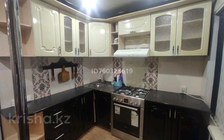 2-комнатная квартира · 38.4 м² · 1/3 этаж, Селевина 36 за 150 000 ₸ в Семее — фото 2