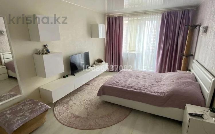 1-бөлмелі пәтер · 30 м² · 1/4 қабат, Жаңа қала ш/а. 14 — Ермекова, бағасы: 9 999 ₸ в Караганде, Казыбек би р-н — фото 2