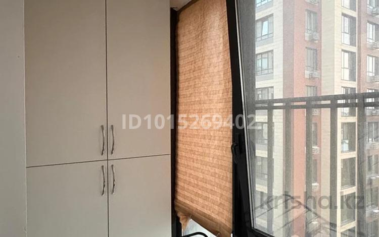2-бөлмелі пәтер · 74 м² · 8/12 қабат, Байтерекова 100/3 — Акимат, бағасы: 68 млн ₸ в Шымкенте, Каратауский р-н — фото 2