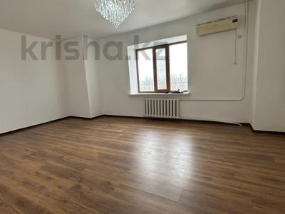 2-комнатная квартира · 68.8 м² · 4/5 этаж, Астана-1 8 за 18 млн 〒 в 