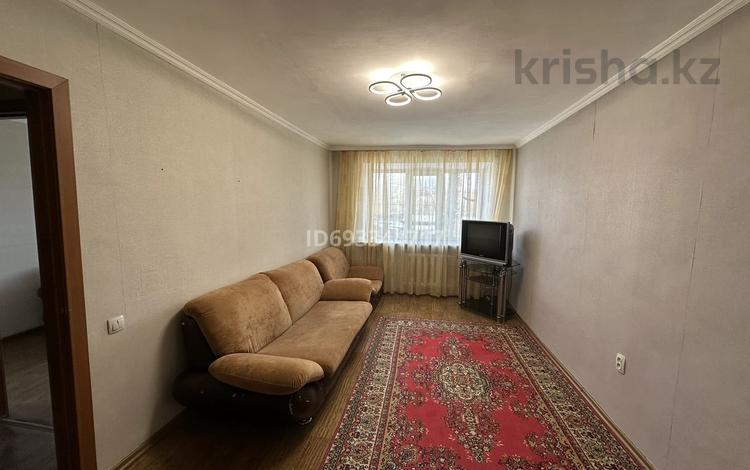 2-комнатная квартира, 48 м², 2/4 этаж помесячно, Мустафина 2 за 130 000 〒 в Караганде, Казыбек би р-н — фото 11