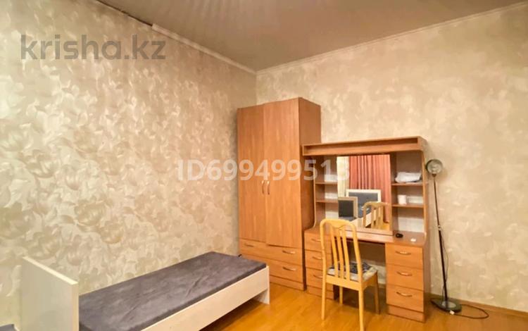 3 бөлме · 85 м² · 6 қабат, мкр Тастак-3, Шевченко 190 — Айманова, бағасы: 60 000 ₸ в Алматы, Алмалинский р-н — фото 2