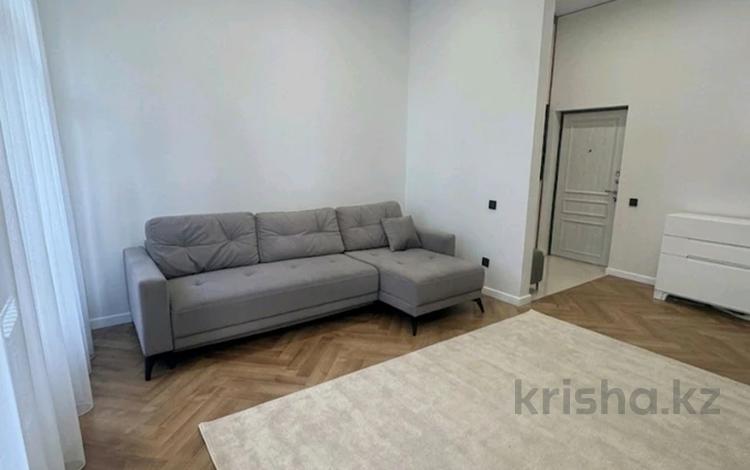 2-комнатная квартира · 67 м² · 3/7 этаж, Акмешит 19 за 500 000 ₸ в Астане, Есильский р-н — фото 2