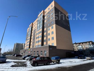 2-комнатная квартира, 72.7 м², 1/10 этаж, мкр Юго-Восток, Гапеева 17/4 за 27.5 млн 〒 в Караганде, Казыбек би р-н