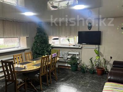Отдельный дом · 6 комнат · 198.7 м² · 4.6 сот., Гоголя за 70 млн ₸ в Семее