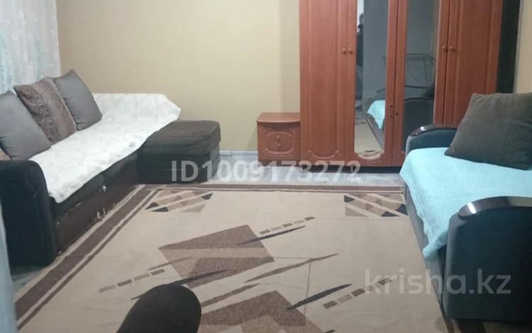 Отдельный дом · 1 комната · 50 м², Широкая за 60 000 〒 в Семее — фото 2