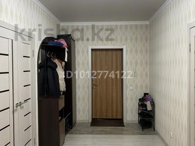 3-бөлмелі пәтер · 83.9 м² · 8/9 қабат, Микрорайон Аэропорт 1, мкрн Аэропорт 8 — напротив супермаркета Солнечный, бағасы: 37 млн ₸ в Костанае