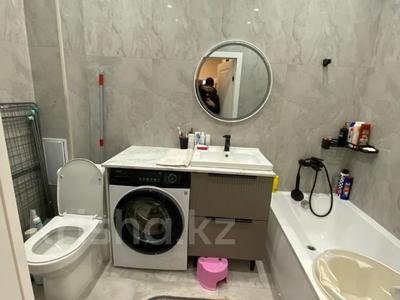 2-комнатная квартира · 64 м² · 10/10 этаж, мкр 11, шайкенова за 19 млн 〒 в Актобе