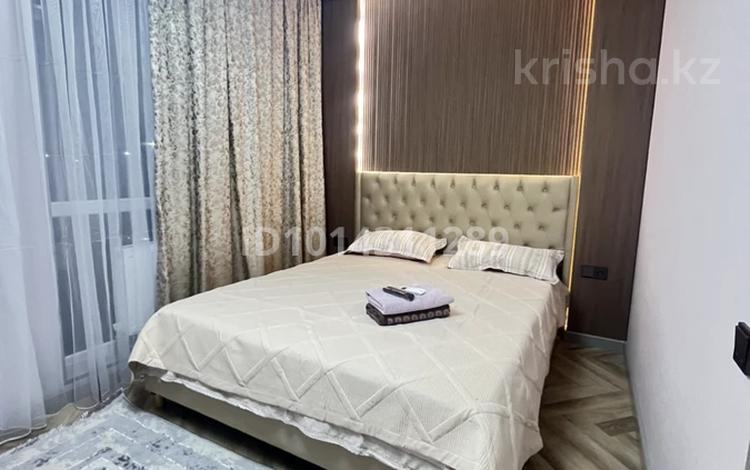 1-бөлмелі пәтер · 40 м² · 1/10 қабат, Шұғыла ш/а., Алатау 12а/1, бағасы: 15 000 ₸ в Алматы, Наурызбайский р-н — фото 3