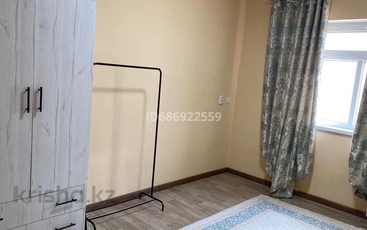 1-комнатная квартира · 50 м² · 2/2 этаж, мкр Самал-1 631 за 100 000 〒 в Шымкенте, Абайский р-н — фото 13