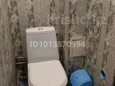 2-комнатная квартира · 45 м² · 2/4 этаж, Второй мкрн 29 за 150 000 ₸ в Талдыкоргане, мкр Жетысу