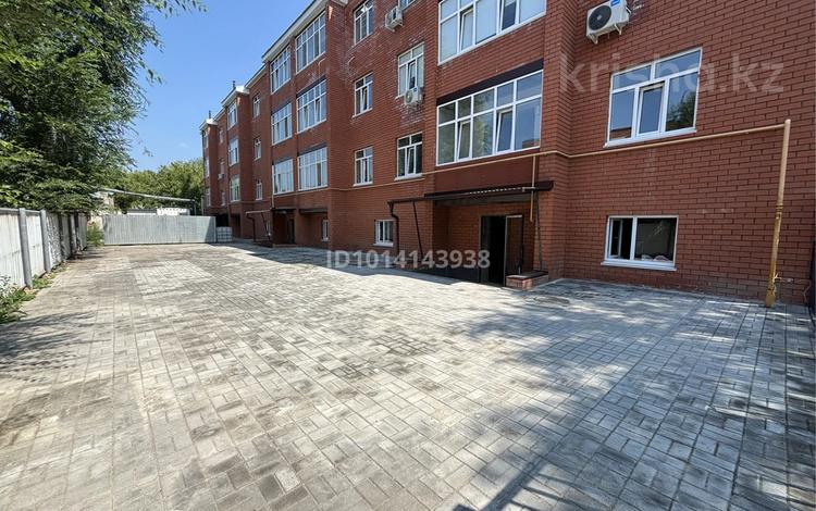 Свободное назначение · 470 м² за 65 млн ₸ в Уральске — фото 2