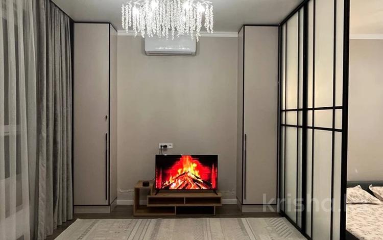 2-комнатная квартира · 46 м², мкр Тастак-1, Райымбека 348/1 к1-7 за 16 000 ₸ в Алматы, Ауэзовский р-н — фото 3