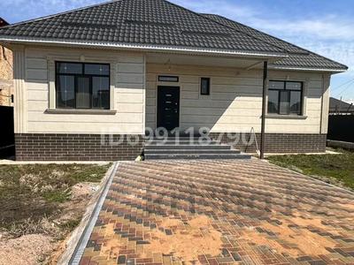 Отдельный дом · 3 комнаты · 108 м² · 4 сот., Абылайхана 198а — Саукеле за 27 млн 〒 в Каскелене