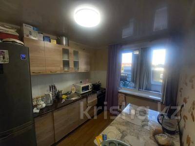 2-комнатная квартира · 51 м² · 2/9 этаж, Пр. Н.Назарбаева 85 за 21.5 млн 〒 в Усть-Каменогорске