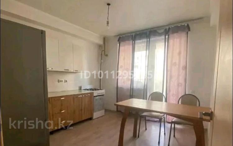 3-комнатная квартира · 77 м² · 7/10 этаж, мкр Шугыла, Жунисова за 35.5 млн ₸ в Алматы, Наурызбайский р-н — фото 2