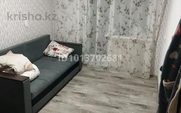 3-комнатная квартира · 59.6 м² · 2/3 этаж, Узенка, Стахановская 22 — район мед.санчасти конечная жби за 10.5 млн ₸ в Караганде, Алихана Бокейханова р-н — фото 2