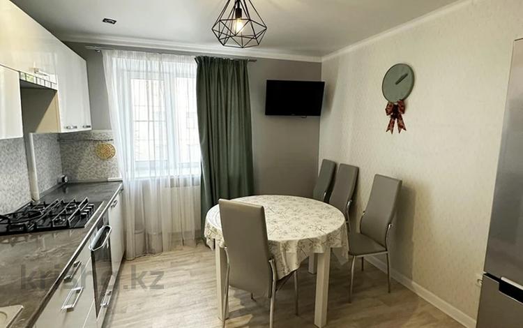 3-комнатная квартира · 99.5 м² · 4/9 этаж, Курмангазы за 32 млн ₸ в Уральске — фото 2